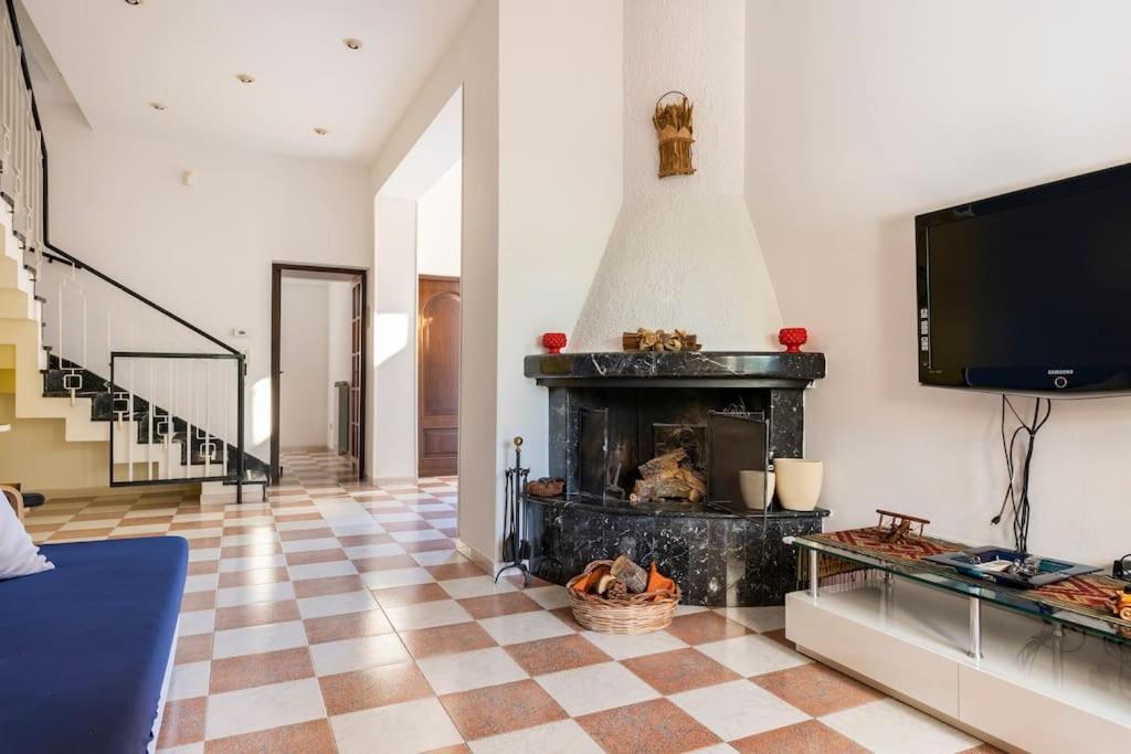 La Pomelia Di Gio Villa มอนเดลโล ภายนอก รูปภาพ